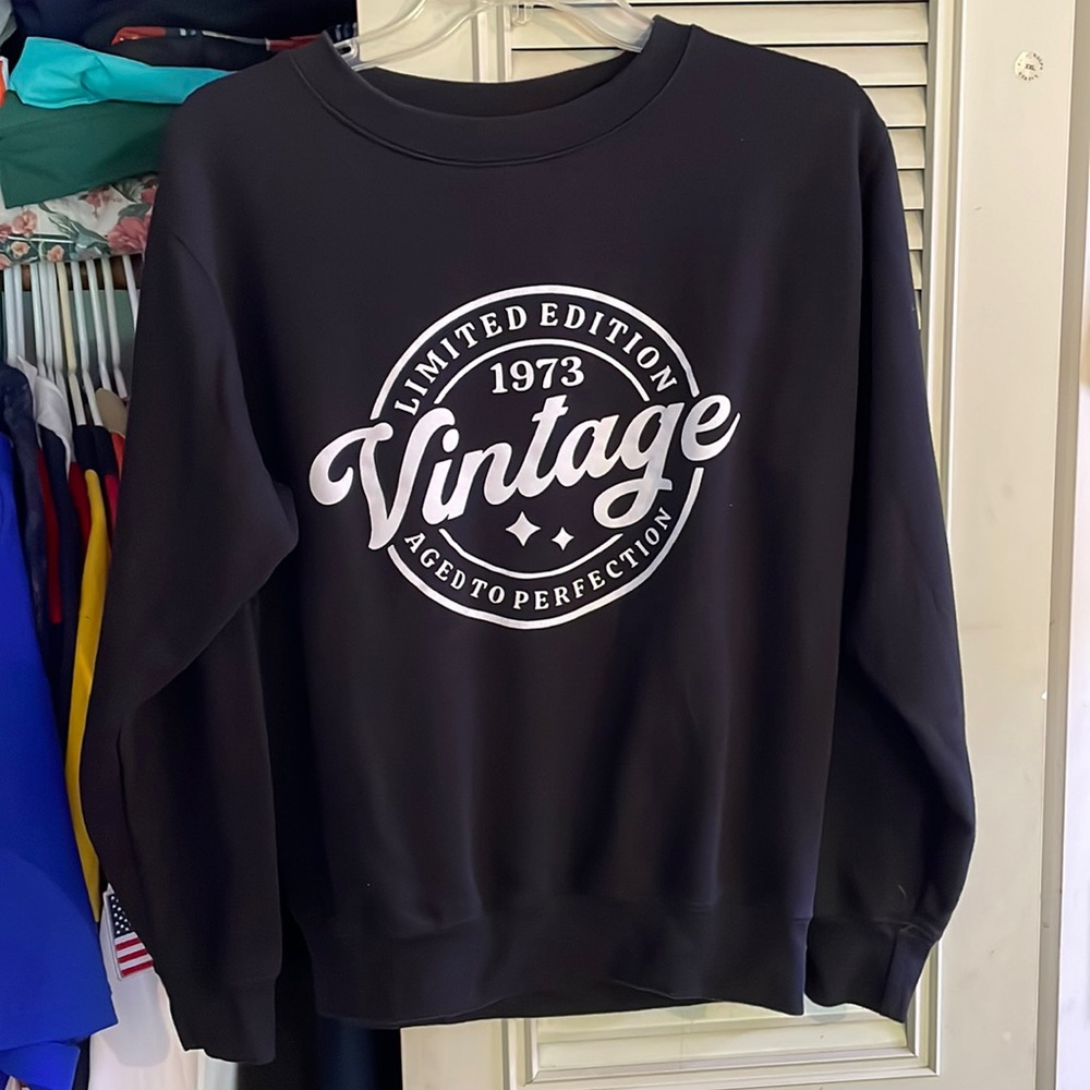 Small Black Crewneck Sweater “Vintage 1973”